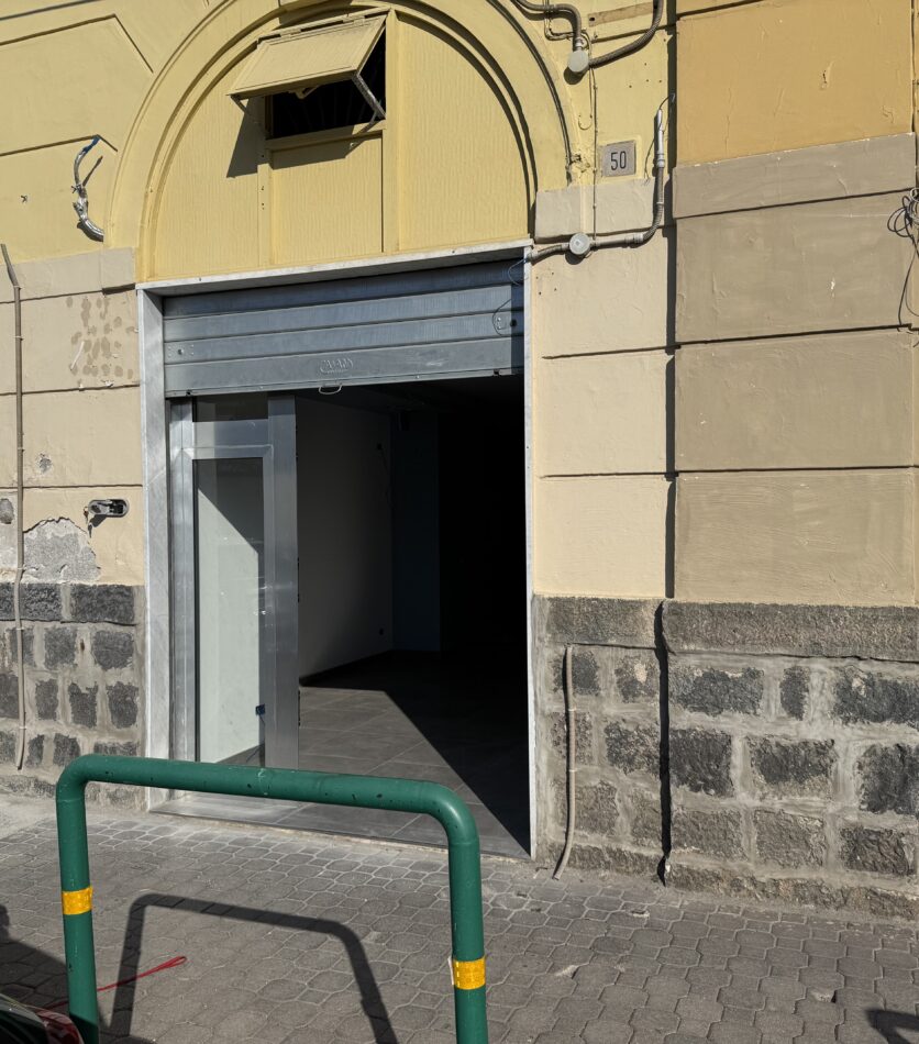 Locale Via Porto